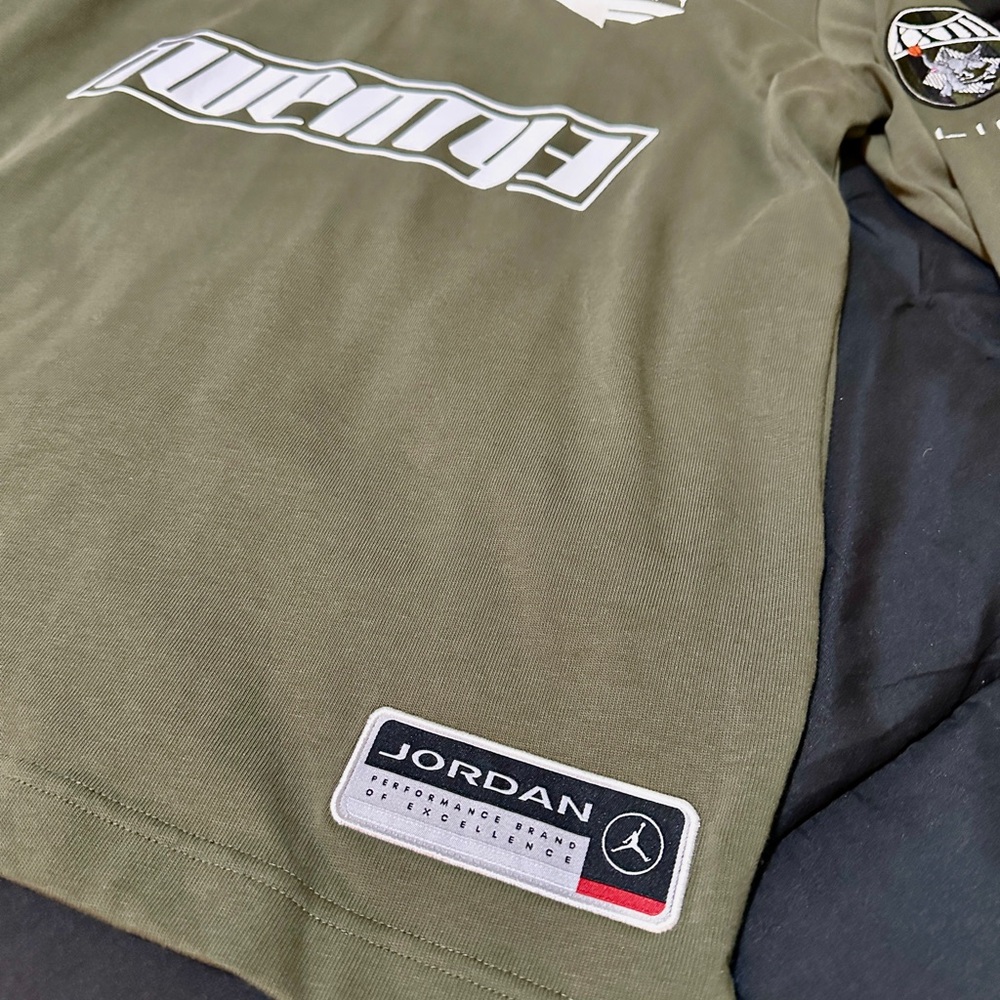Jordan Men's Olive Green Graphic Long Sleeve Shirt - Picture 2 of 7